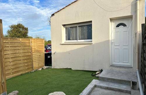 Nieul-sur-Mer House | 54 m² House ∙ 1 bedroom ∙ 4 guests