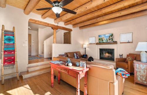 Northeast Santa Fe House | 544 Del Norte