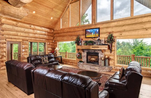 Pittman Center Cabin | 544 m² Cabin ∙ 6 bedrooms ∙ 26 guests