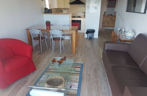 Vannes Apartment | 54m2 flat with south-facing terrace