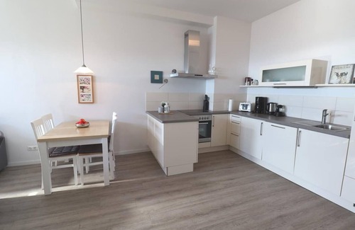 Fehmarn Apartment | 55 Ferienwohnung "strandnest 2" Strandburg App.0.2 Links