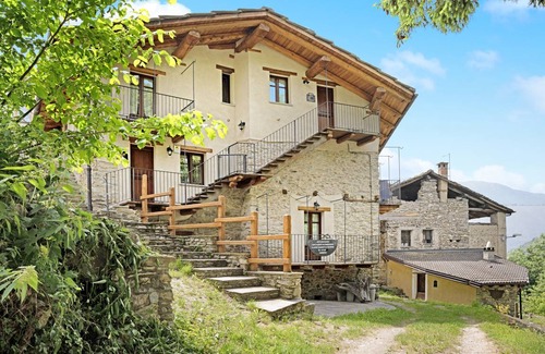 San Michele Prazzo Apartment | 55 m² Apartment ∙ 2 bedrooms ∙ 4 guests