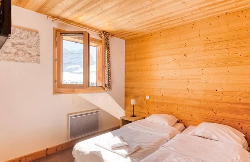 Flaine Apartment | 55 m² Apartment ∙ 2 bedrooms ∙ 6 guests