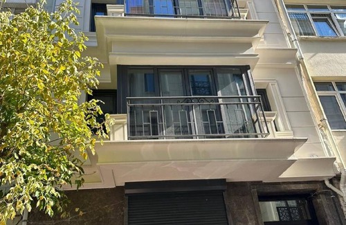 Cihangir Apartment | 55 m² Apartment ∙ 1 bedroom ∙ 2 guests