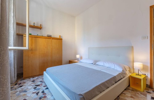 San Donato-San Vitale Apartment | 55 m² Apartment ∙ 1 bedroom ∙ 3 guests
