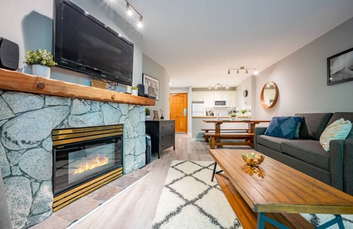 Upper Village Apartment | 55 m² Apartment ∙ 1 bedroom ∙ 5 guests