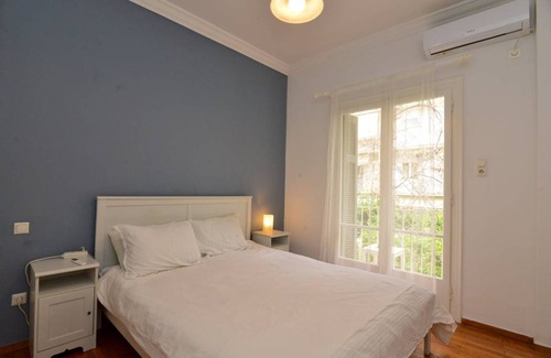 Pangrati Apartment | 55 m² Apartment ∙ 1 bedroom ∙ 2 guests