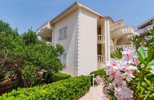 Zrce Apartment | 55 m² Apartment ∙ 2 bedrooms ∙ 6 guests