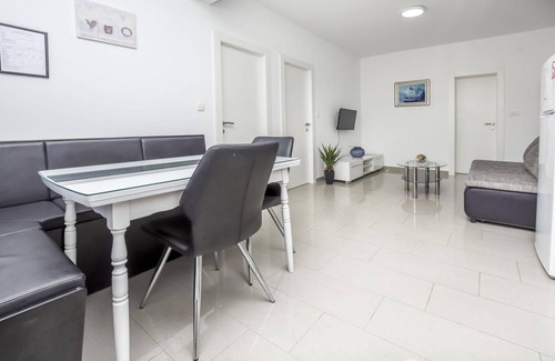 Razanj Apartment | 55 m² Apartment ∙ 2 bedrooms ∙ 4 guests