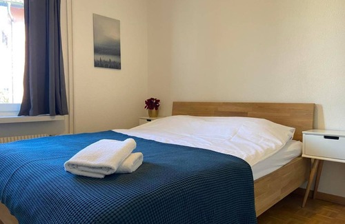 Hoengg Apartment | 55 m² Apartment ∙ 2 bedrooms ∙ 5 guests