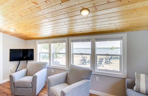 North Bay Cottage | 55 m² Cabin ∙ 2 bedrooms ∙ 4 guests