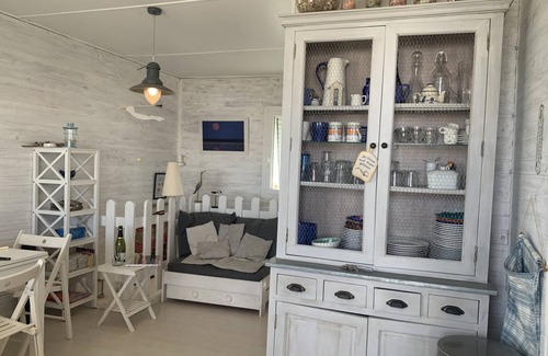 Gruissan Plage Ski Chalet | 55 m² Chalet ∙ 2 bedrooms ∙ 6 guests