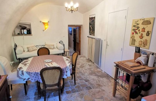 Puechabon House | 55 m² Gîte ∙ 1 bedroom ∙ 2 guests