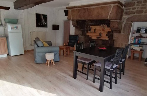 Parigne House | 55 m² Gîte ∙ 2 bedrooms ∙ 4 guests