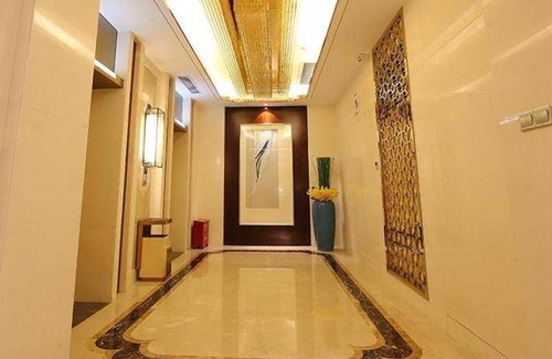 Long Hua Hotel | 55 m² Hotel ∙ 2 guests