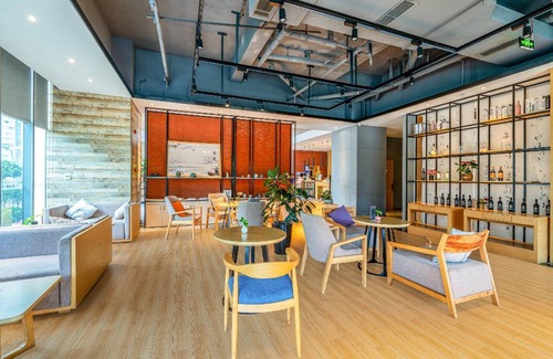 Longquanyi Hotel | 55 m² Hotel ∙ 3 guests