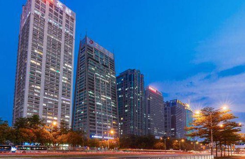 Futian Hotel | 55 m² Hotel ∙ 5 guests