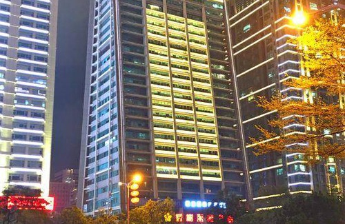 Futian Hotel | 55 m² Hotel ∙ 5 guests