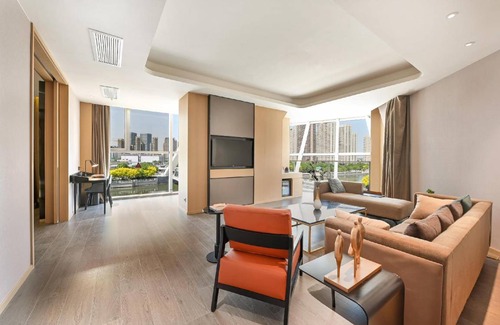 Hebei Hotel | 55 m² Hotel ∙ 5 guests