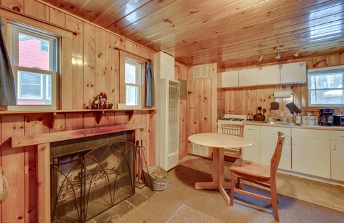 Weirs Beach House | 55 m² House ∙ 1 bedroom ∙ 5 guests