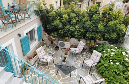 Posidonia House | 55 m² House ∙ 2 bedrooms ∙ 6 guests