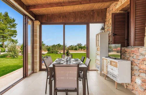 Casarano House | 55 m² House ∙ 2 bedrooms ∙ 4 guests