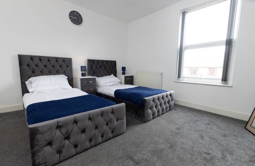 Nottingham House | 55 m² House ∙ 4 bedrooms ∙ 6 guests