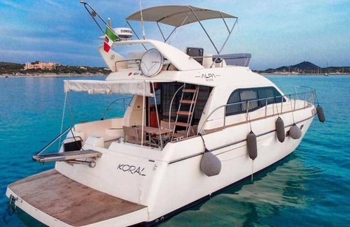 Notteri Boat Rental | 55 m² Houseboat ∙ 2 bedrooms ∙ 4 guests