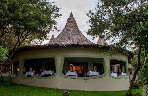 Mto wa Mbu Cabin | 55 m² Lodge ∙ 6 guests