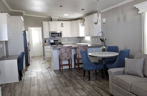 East Mesa House | 55 + Resort - Carriage Manor - 1 bedroom, 2 bath, Great room plan