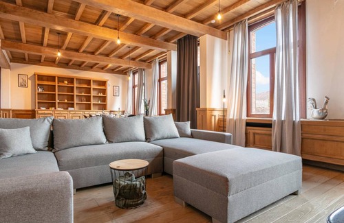 Merksplas House | 550 m² House ∙ 6 bedrooms ∙ 12 guests