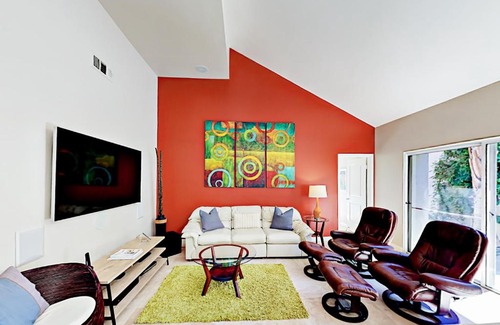 La Quinta House | 55015 Riviera Home