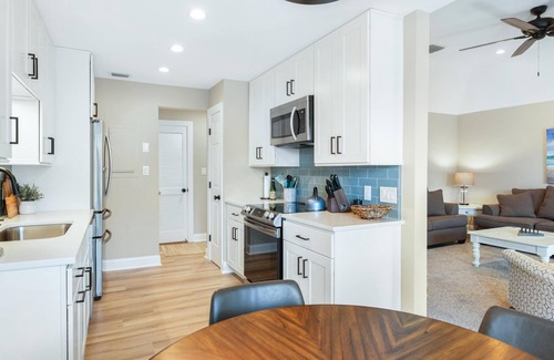 Kiawah Island Condo | 5524 Turtle Cove: Walk to Beach, Lagoon Views, $150 Beach Gear/Bike Credit