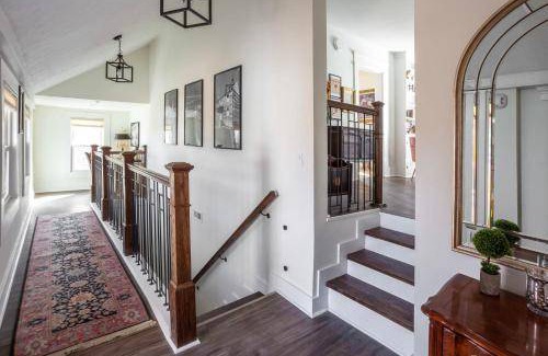Williamstown House | 557 m² House ∙ 6 bedrooms ∙ 22 guests