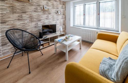 Nouzonville House | 55m2 cosy au calme avec terrasse et box individuel