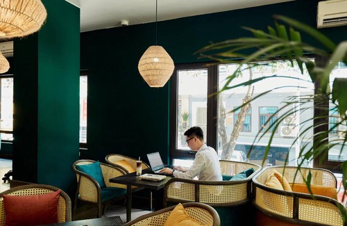 Dich Vong Hotel | 56 m² Hotel ∙ 127 guests