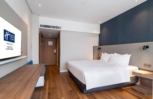 Lixia District Hotel | 56 m² Hotel ∙ 127 guests