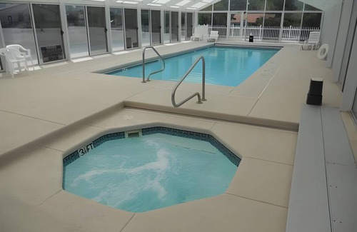 Bicknell Hotel | 56 m² Motel ∙ 2 bedrooms ∙ 6 guests