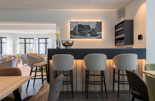 Kluisbergen House | 566 m² House ∙ 14 bedrooms ∙ 30 guests