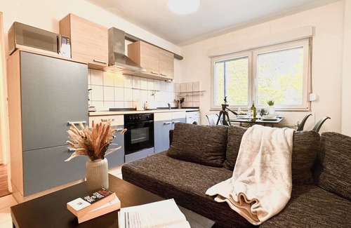 Suedviertel Apartment | 56sqm² near the main train station, university hospital and Messe Essen Evonik