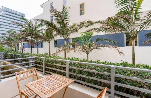 South of Fifth Apartment | 57 m² Apartment ∙ 1 bedroom ∙ 4 guests