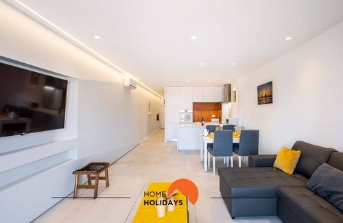 Areias de Sao Joao Apartment | 57 m² Apartment ∙ 1 bedroom ∙ 4 guests