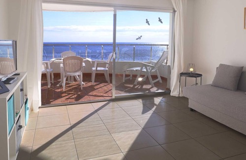 Sant Feliu de Guixols Apartment | 57 m² Apartment ∙ 2 bedrooms ∙ 4 guests