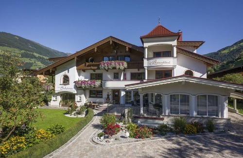 Hollenzen Apartment | 58 m² Apartment ∙ 1 bedroom ∙ 4 guests