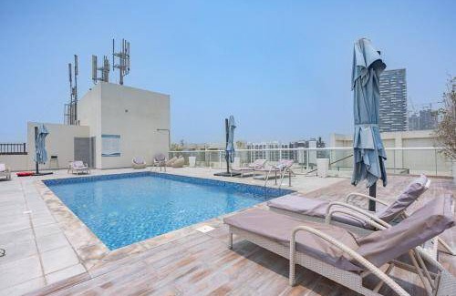 Jumeirah Village Triangle Apartment | 58 m² Apartment ∙ 1 bedroom ∙ 4 guests