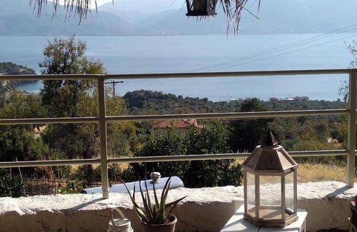 Megalochori Hotel | 58 m² Hotel ∙ 4 guests