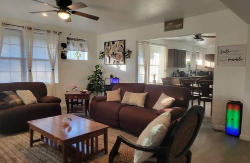Royal House | 584 Brady Mountain Cutoff · 3 BR 2BA Escape Near LAKES fire~pit on 1 acre