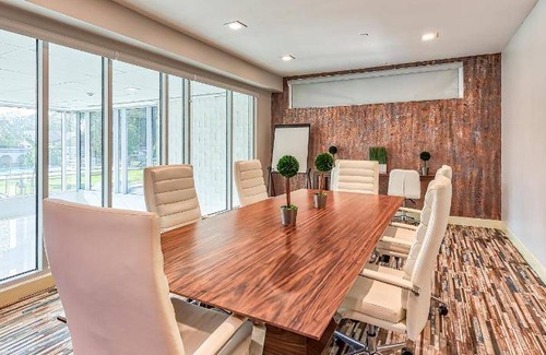 NoHo Arts District Hotel | 59 m² Hotel ∙ 127 guests