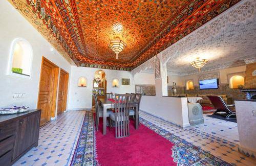 Aghmat Villa | 590 m² Villa ∙ 4 bedrooms ∙ 8 guests