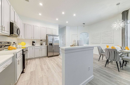 Highlands Reserve Villa | 596-Modern 5 Bed Home Overlooking Golf Course and Conservation Near Disney